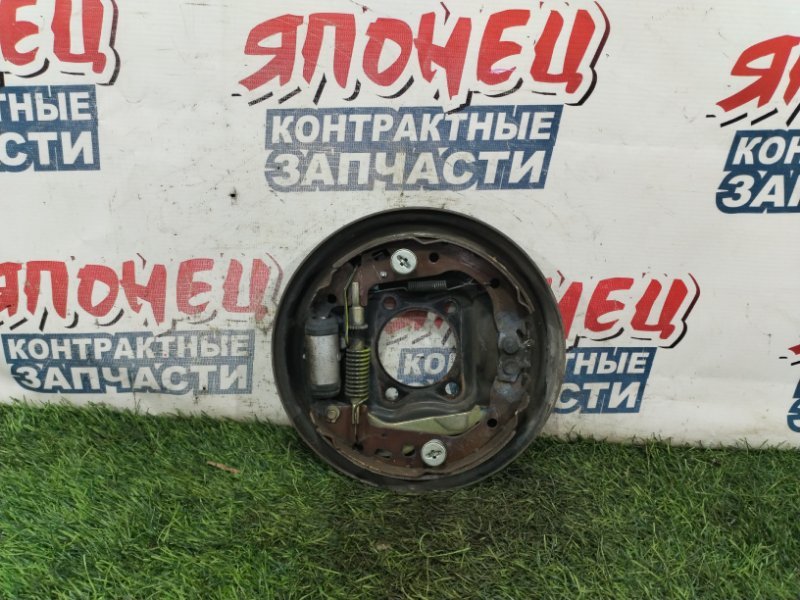 Механизм стояночного тормоза TOYOTA FUNCARGO NCP21 1NZ-FE задний правый (б/у)