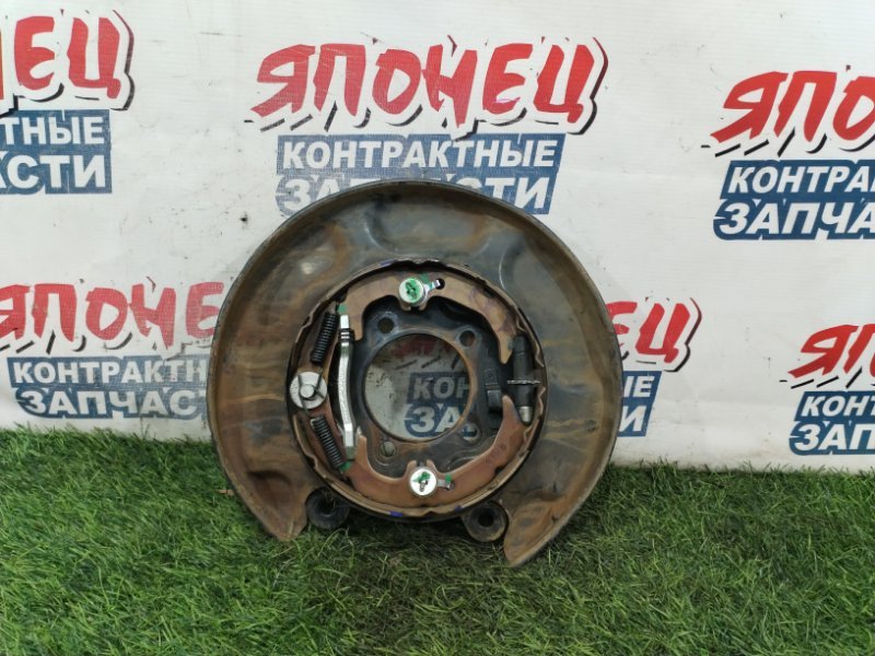 Механизм стояночного тормоза TOYOTA ESTIMA AHR20 2AZ-FXE задний правый (б/у)