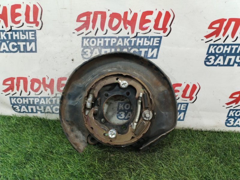 Механизм стояночного тормоза TOYOTA VOXY ZRR70 3ZR-FAE задний правый (б/у)