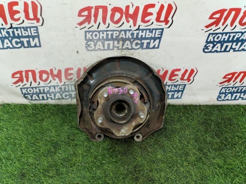 Ступица NISSAN X-TRAIL NT30 QR20DE задняя левая (б/у)