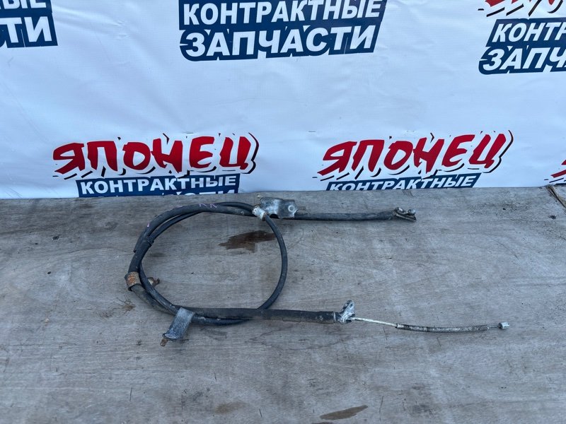 Тросик ручника TOYOTA BELTA SCP92 2SZ-FE правый (б/у)
