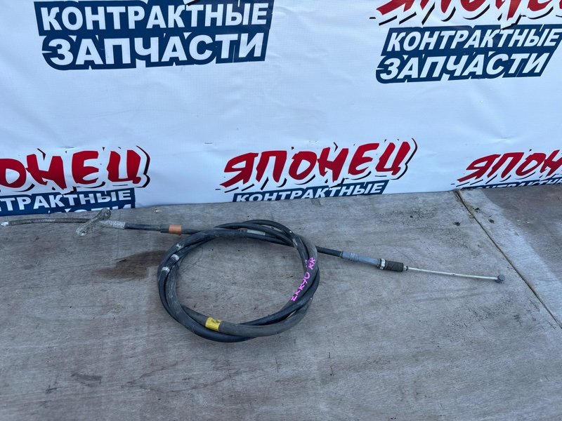 Тросик ручника TOYOTA VOXY ZRR70 3ZR-FAE правый (б/у)