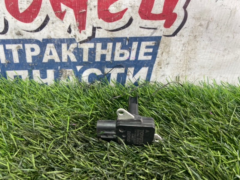 Расходомер воздушный TOYOTA PRIUS ZVW30 2ZR-FXE (б/у)