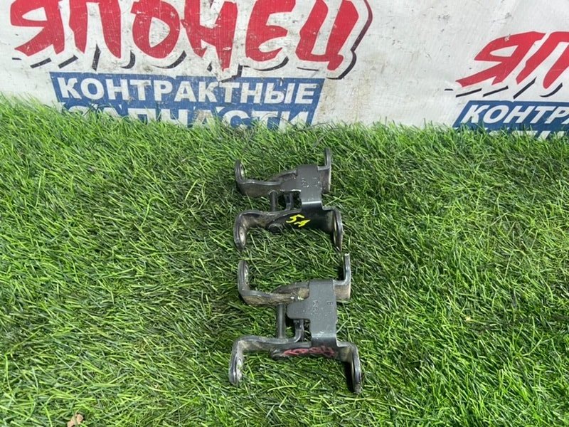 Петля двери багажника SUZUKI ESCUDO TD94W H27A (б/у)