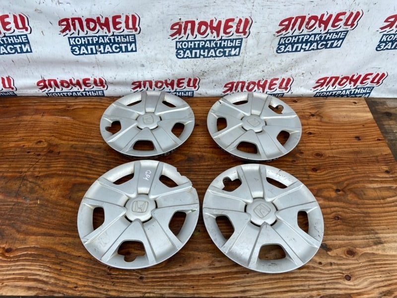 Колпаки HONDA FIT GP1 LDA (б/у) Колпаки HONDA FIT GP1 LDA (б/у)