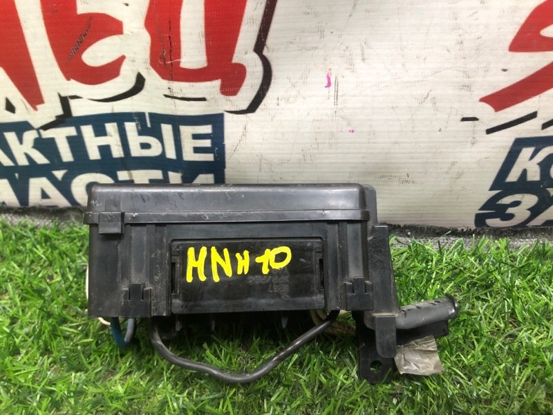 Блок предохранителей под капот TOYOTA ALPHARD MNH10 1MZ-FE 2004 (б/у)