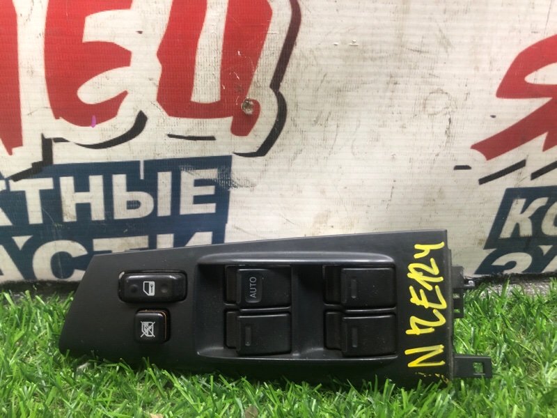 Блок упр. стеклоподъемниками TOYOTA COROLLA  FIELDER NZE124 1NZ-FE 2002 передний правый (б/у)