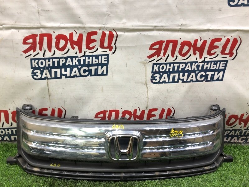 Решетка радиатора HONDA FREED SPIKE GP3 LEA 2011 (б/у)