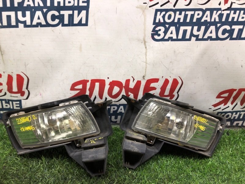 Туманка TOYOTA WISH ZNE10 1ZZ-FE 2006 передняя (б/у)