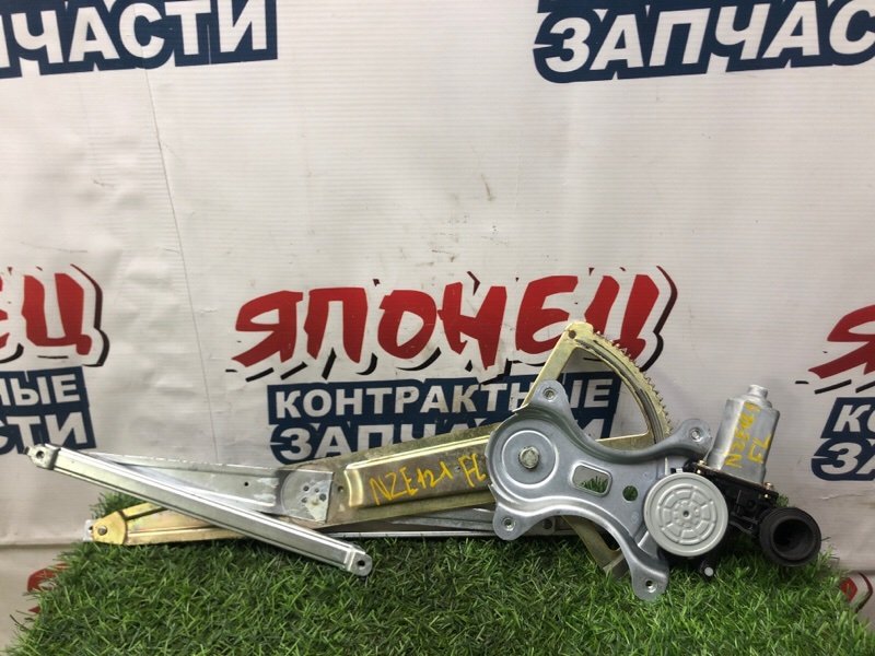 Стеклоподъемник TOYOTA COROLLA  SPACIO NZE121 1NZ-FE 2001 передний левый (б/у)