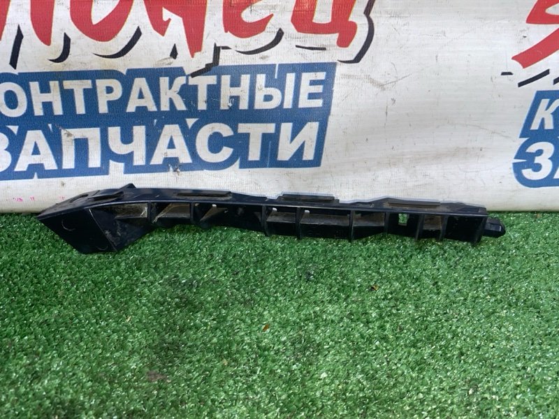 Крепление бампера SUBARU LEGACY BL5 EJ203 переднее правое (б/у)