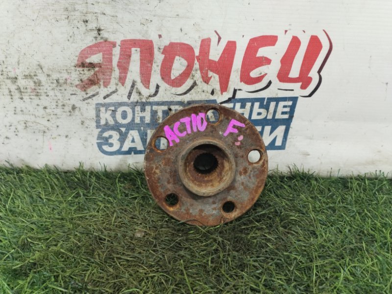 Фланец ступицы TOYOTA OPA ACT10 1AZ-FSE передний (б/у)