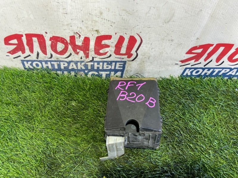 Блок предохранителей под капот HONDA STEPWGN RF1 B20B (б/у)