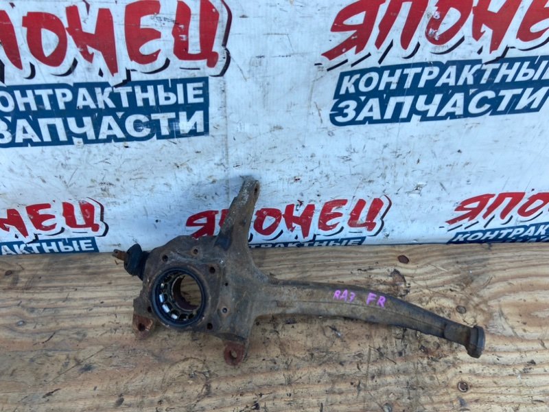 Цапфа HONDA ODYSSEY RA3 F23A передняя правая (б/у)