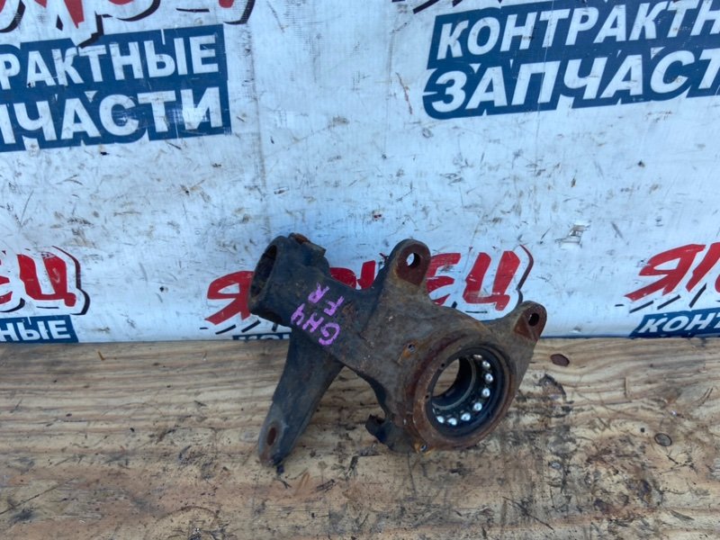 Цапфа HONDA HRV GH4 D16A передняя правая (б/у)