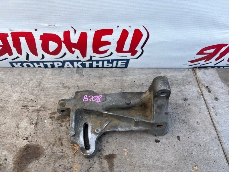 Кронштейн гидроусилителя HONDA B20B (б/у)