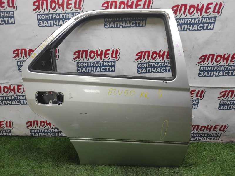 Дверь TOYOTA VISTA AZV50 1AZ-FSE задняя правая (б/у)