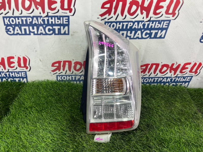 Стоп-сигнал TOYOTA PRIUS ZVW30 2ZR-FXE задний правый (б/у)