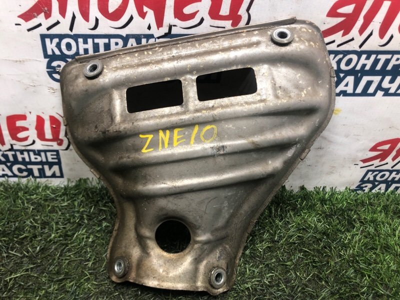 Защита выпускного коллектора TOYOTA WISH ZNE10 1ZZ-FE 2006 (б/у)
