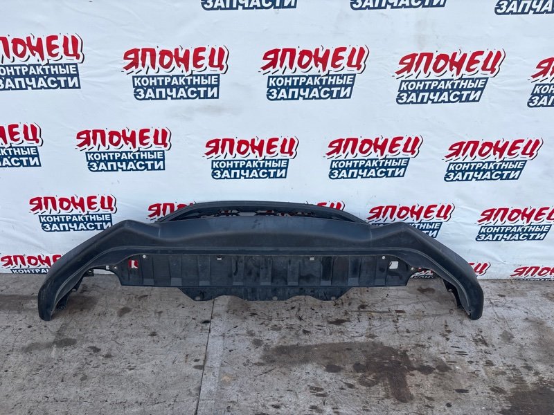 Накладка на бампер HONDA VEZEL RU1 L15B передняя (б/у)