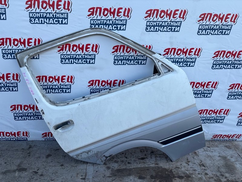 Дверь TOYOTA HIACE LH178 5L передняя правая (б/у)