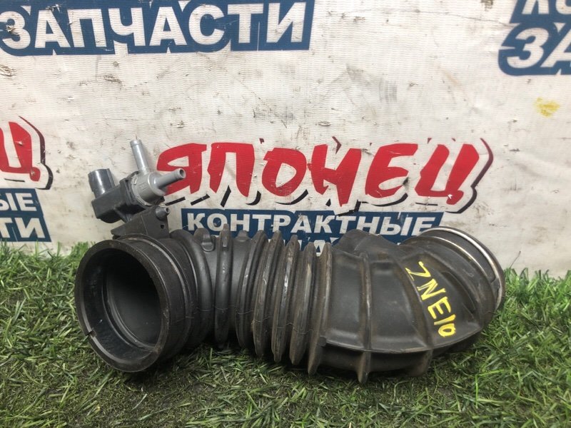Патрубок воздушного фильтра TOYOTA WISH ZNE10 1ZZ-FE 2006 (б/у)