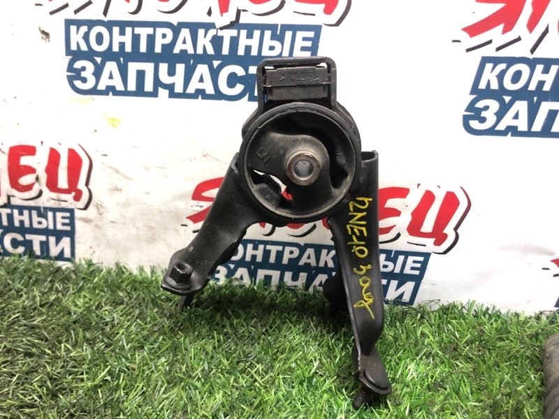 Подушка двигателя TOYOTA WISH ZNE10 1ZZ-FE 2006 задняя (б/у)