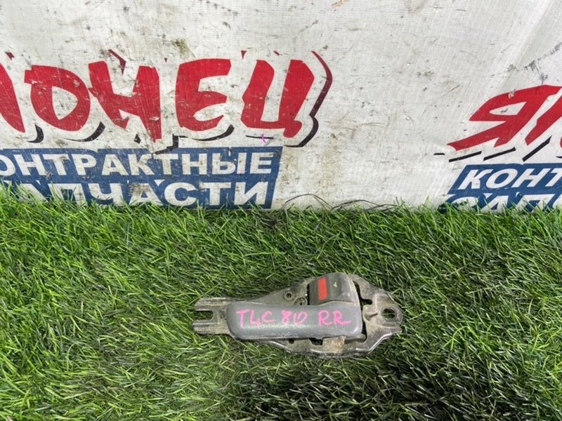 Ручка двери внутренняя TOYOTA LAND CRUISER FZJ80 1FZ-FE задняя правая (б/у)