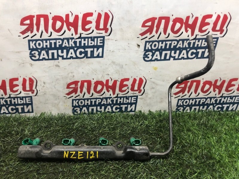 Форсунка TOYOTA COROLLA  RUNX NZE121 1NZ-FE 2002 (б/у)