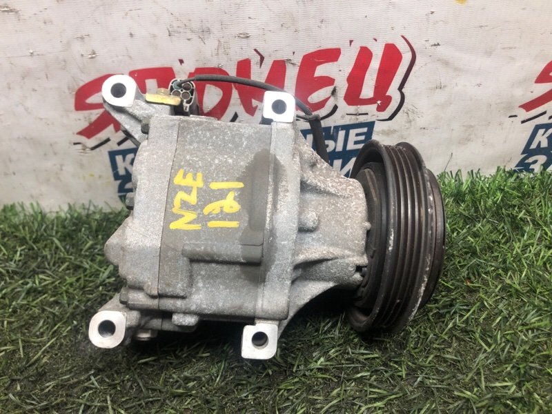 Компрессор кондиционера TOYOTA COROLLA RUNX NZE121 1NZ-FE 2002 (б/у)