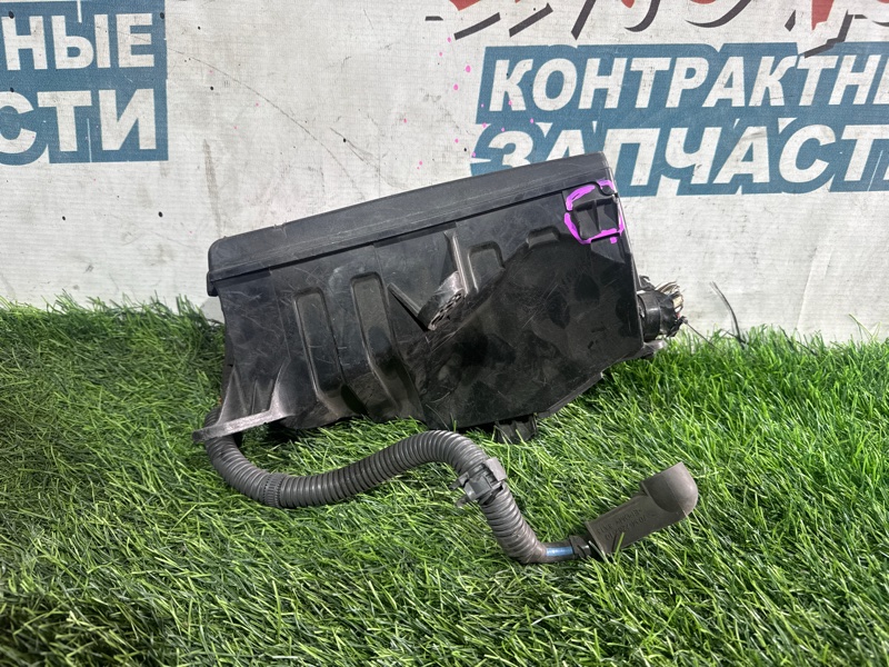 Блок предохранителей под капот TOYOTA CROWN GRS182 3GR-FSE (б/у)
