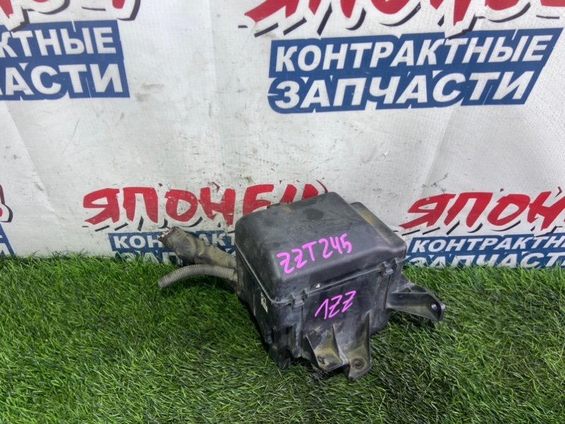 Блок предохранителей под капот TOYOTA ALLION ZZT245 1ZZ-FE (б/у)