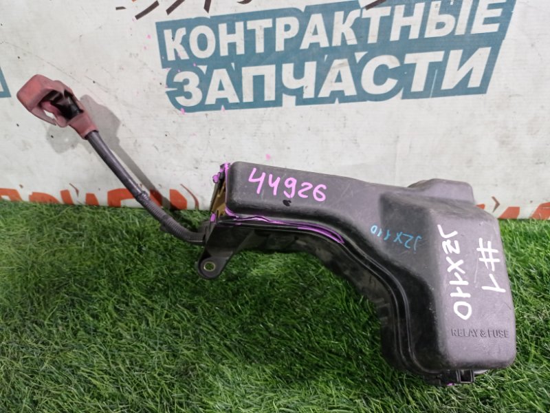 Блок предохранителей под капот TOYOTA MARK II JZX110 1JZ-FSE (б/у)
