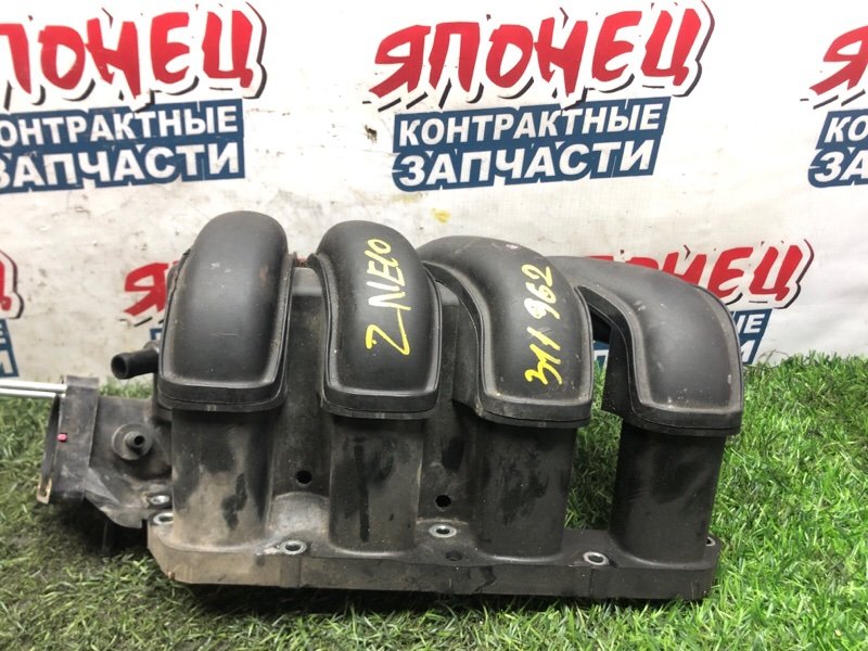 Коллектор впускной TOYOTA WISH ZNE10 1ZZ-FE 2006 (б/у)