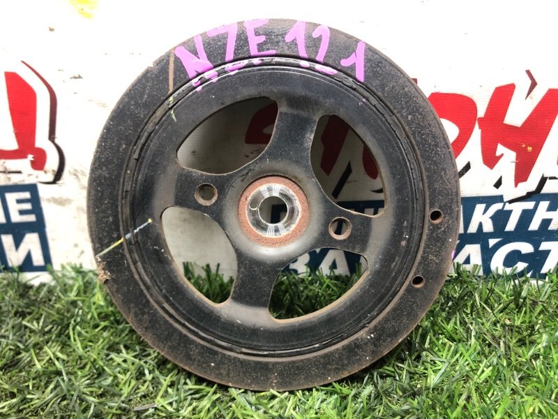 Шкив коленвала TOYOTA COROLLA  SPACIO NZE121 1NZ-FE 2001 (б/у)
