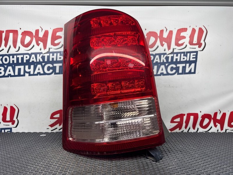 Стоп-сигнал TOYOTA WISH ZNE10 1ZZ-FE 2006 левый (б/у)