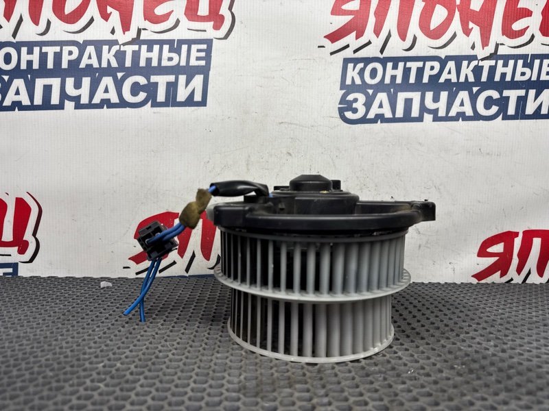 Мотор печки TOYOTA ESTIMA ACR30 2AZ-FE 2005 (б/у)