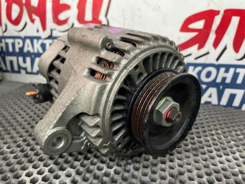 Генератор HONDA STEPWGN RF1 B20B 2000 (б/у)