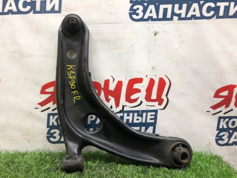 Рычаг нижний TOYOTA VITZ KSP90 1KR-FE 2009 передний правый (б/у)