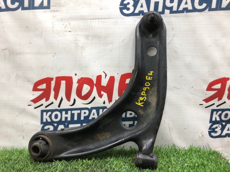 Рычаг нижний TOYOTA VITZ KSP90 1KR-FE 2009 передний левый (б/у)