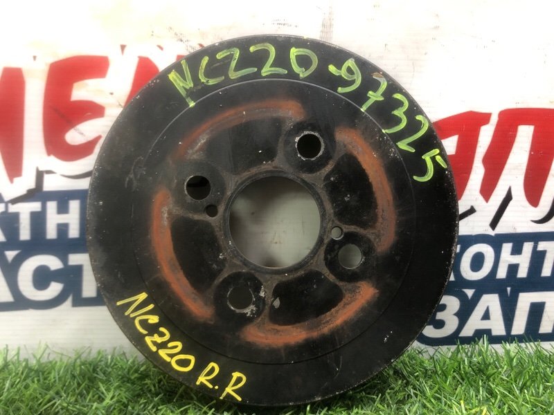 Тормозной барабан TOYOTA RAUM NCZ20 1NZ-FE 2006 задний (б/у)