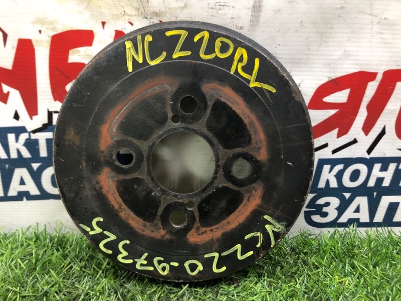 Тормозной барабан TOYOTA RAUM NCZ20 1NZ-FE 2006 задний (б/у)