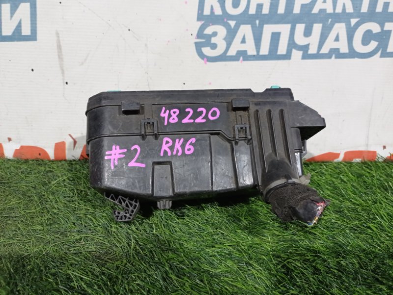 Блок предохранителей под капот HONDA STEPWGN RK6 R20A (б/у)