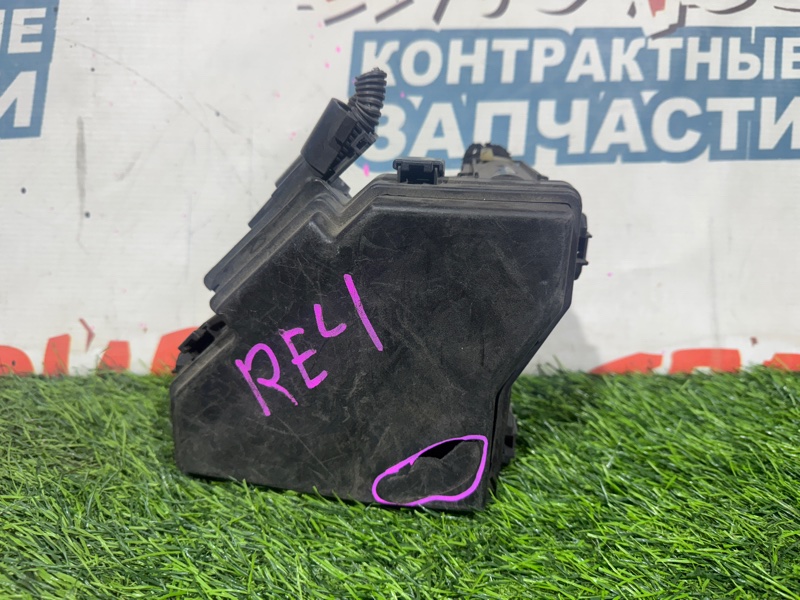 Блок предохранителей под капот HONDA CR-V RE4 K24A (б/у)