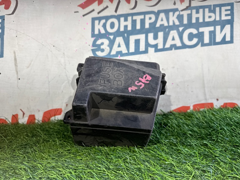 Блок предохранителей под капот MAZDA FAMILIA BJ5W ZL-VE (б/у)