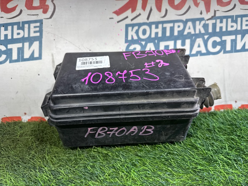 Блок предохранителей MITSUBISHI CANTER FB70AB 4M40 (б/у)