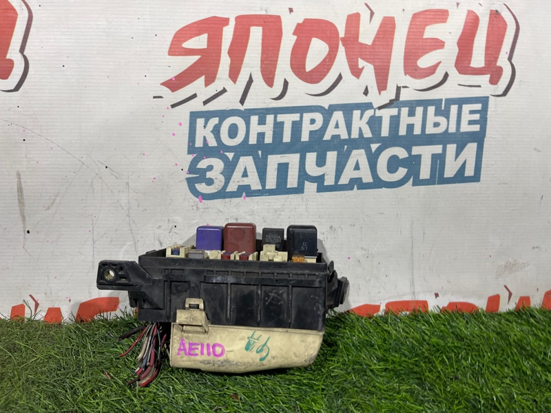 Блок предохранителей под капот TOYOTA COROLLA AE110 4A-FE (б/у)