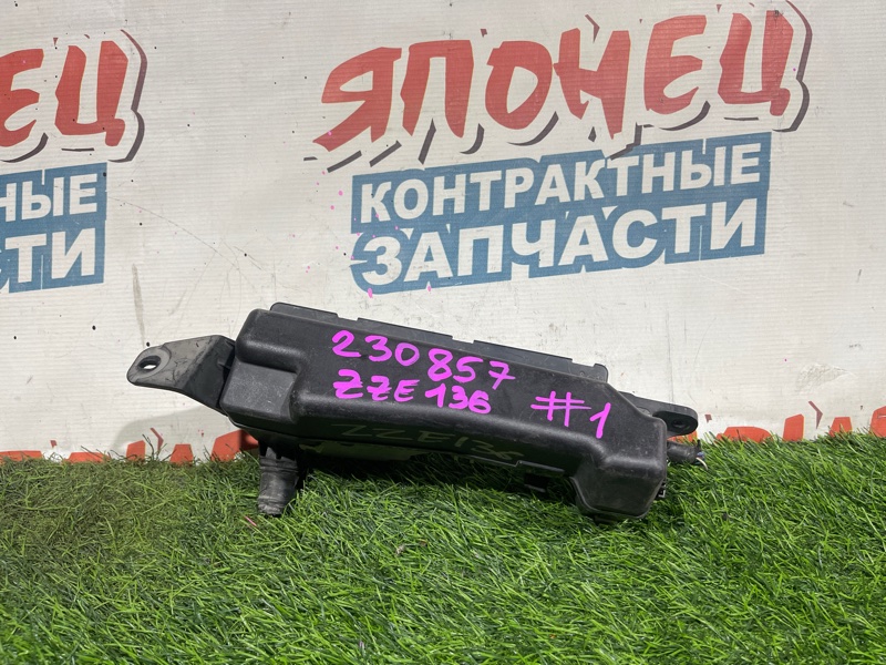 Блок предохранителей под капот TOYOTA VOLTZ ZZE136 1ZZ-FE (б/у) Блок предохранителей под капот TOYOTA VOLTZ ZZE136 1ZZ-FE (б/у)