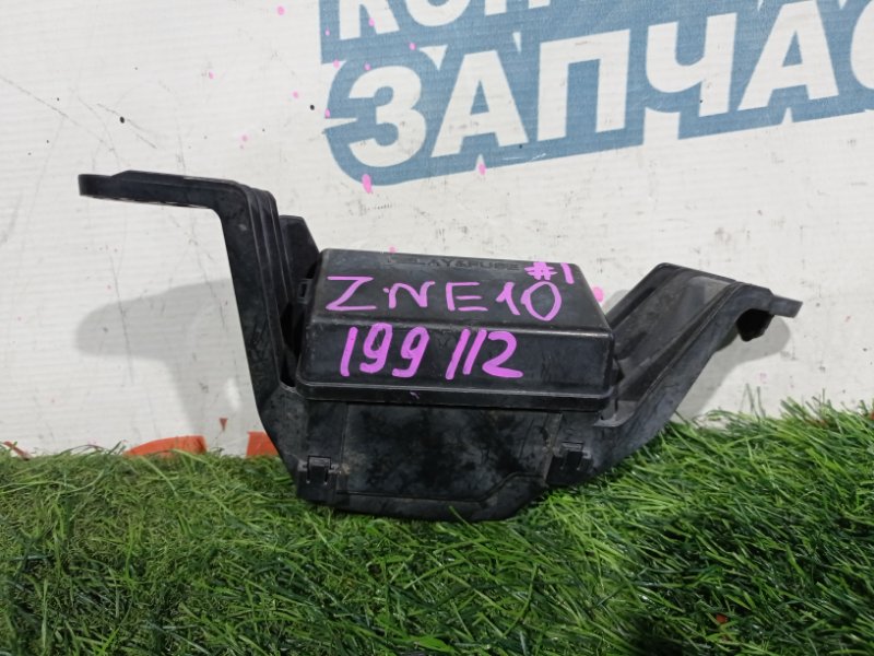 Блок предохранителей под капот TOYOTA WISH ZNE10 1ZZ-FE (б/у)