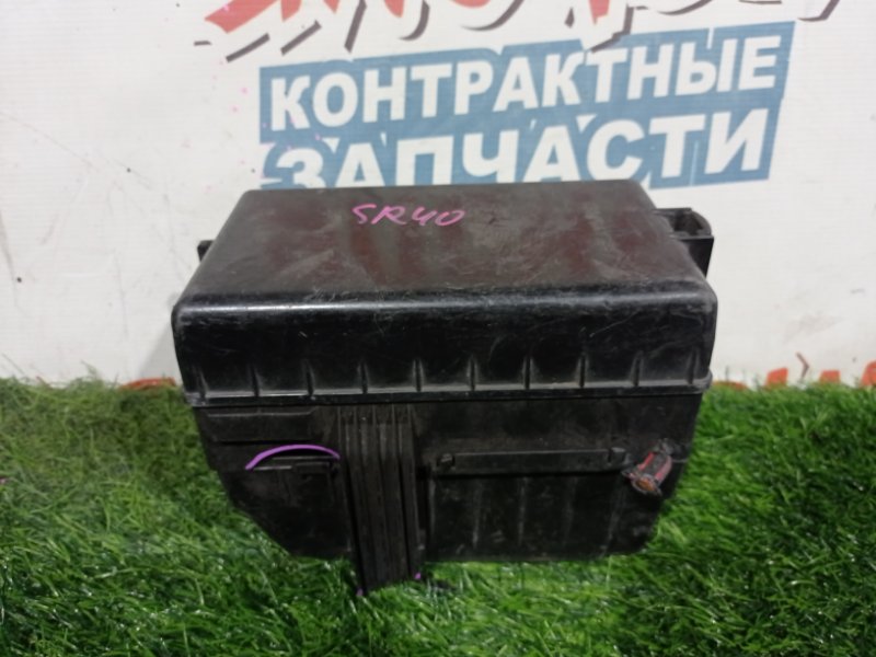 Блок предохранителей под капот TOYOTA NOAH SR40 3S-FE (б/у)
